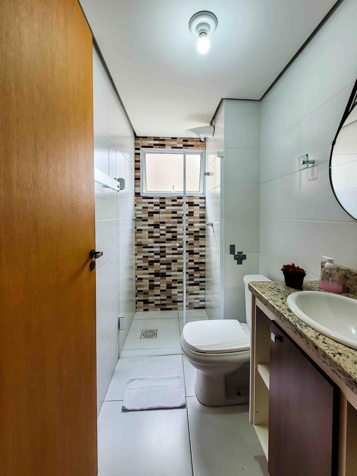 Bem No Centro, Cozinha Completa, Varanda E Garagem Poços de Caldas Extérieur photo